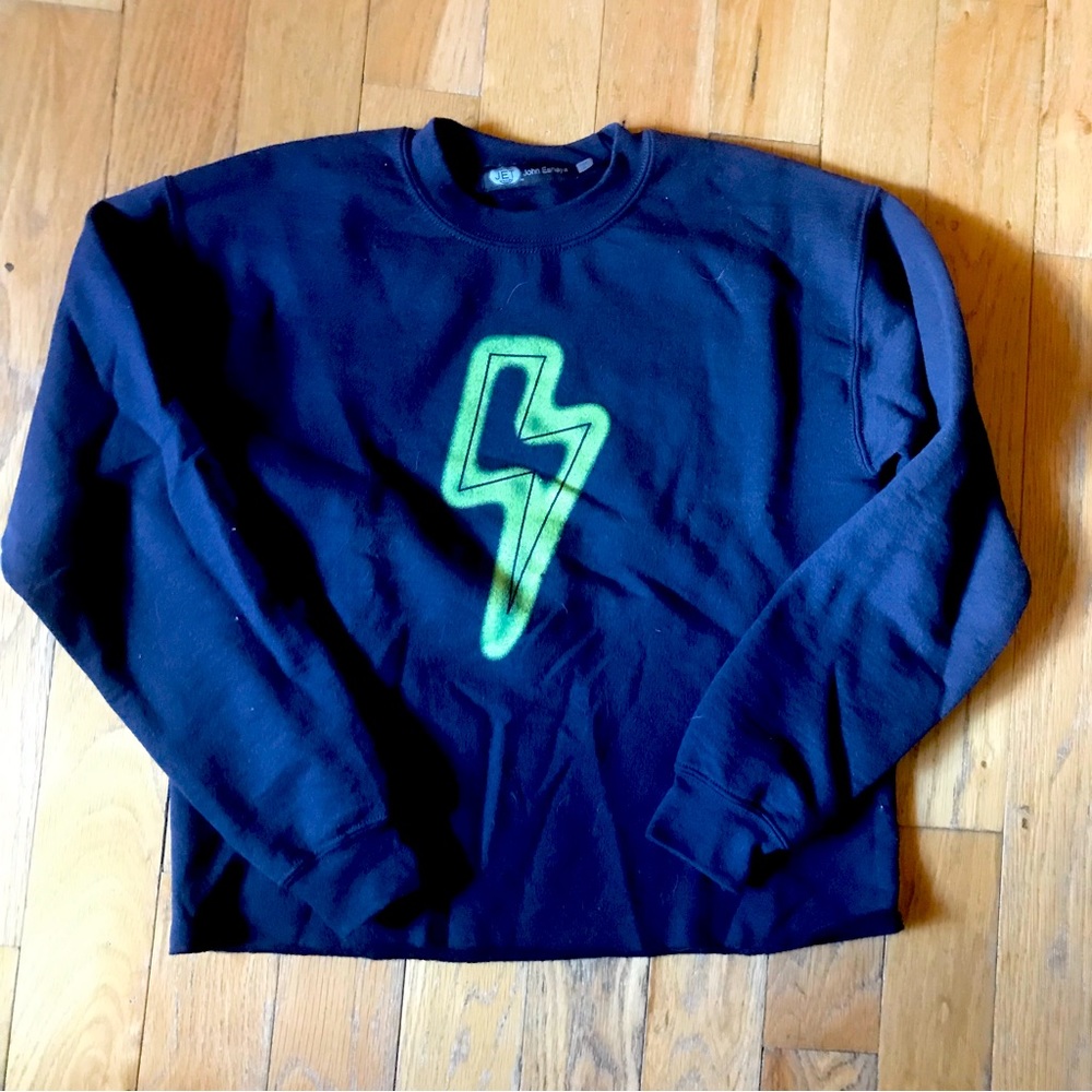 Small/Petite Navy blue sweatshirt with lime green Lightning bolt super soft NWOT